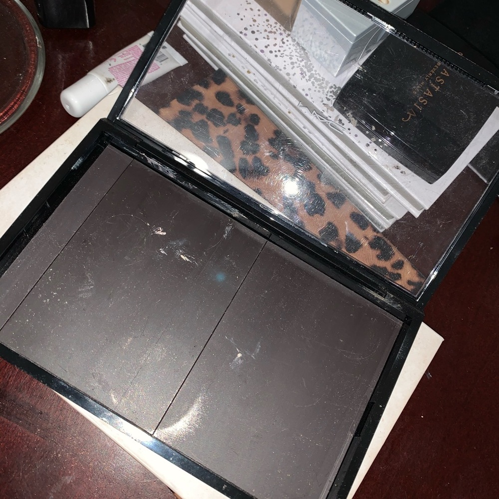 Mac Pro Magnetic Palette